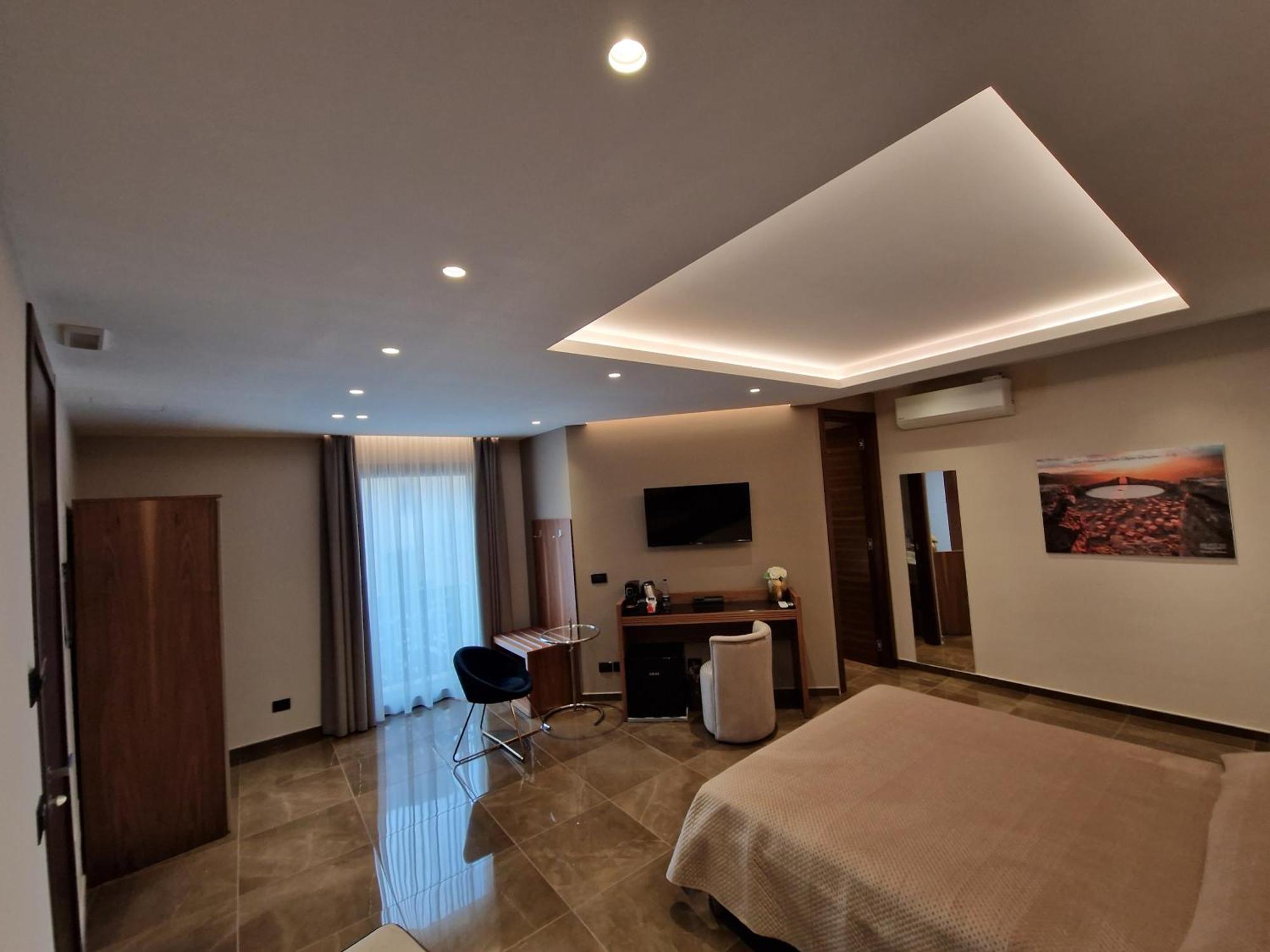 Beatus Suites And Rooms B&B Canicattì Extérieur photo