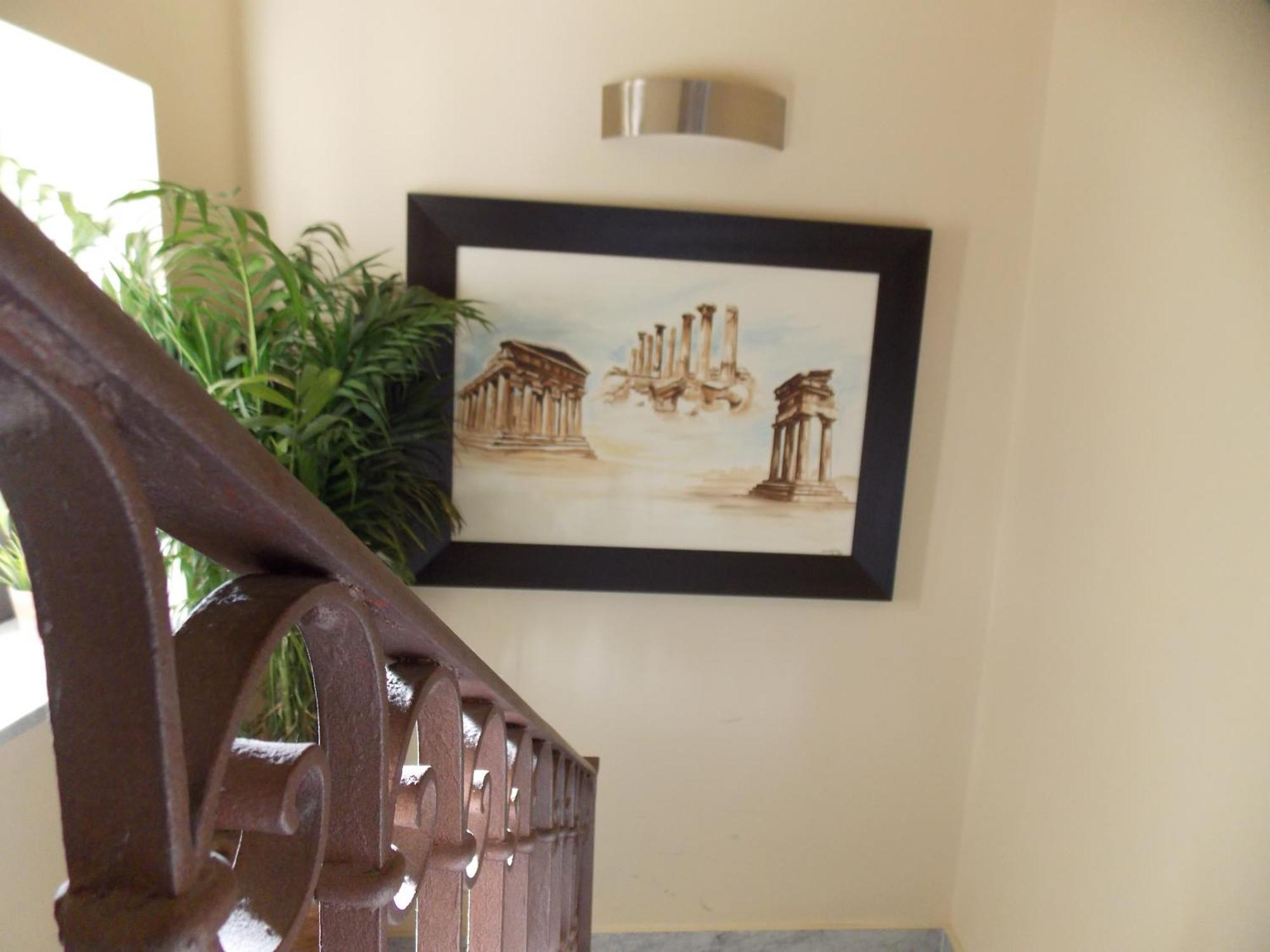 Beatus Suites And Rooms B&B Canicattì Extérieur photo